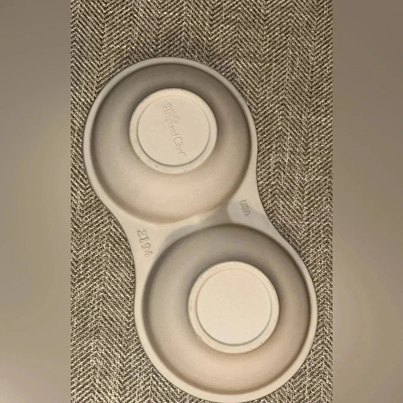 Pampered Chef 2194 Double Egg Cooker Stoneware Made in USA Microwavable - Picture 3 of 3